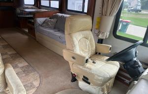 2010 Fleetwood Fiesta, 3 Slide Outs, Class A