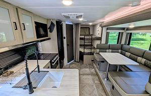 Wildwood X-Lite | Excellent Modern Bunkhouse