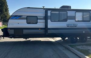 Family Friendly 2022 Cruise Lite trailer
