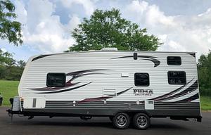 2015 Palomino Puma Unleashed 24’