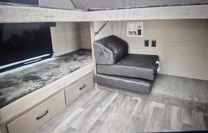 2025 Coachmen RV Chaparral 375BAF RV rental photo 8
