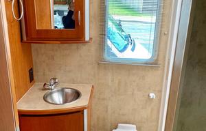 23" 2007 WINNEBAGO VIEW - DIESEL