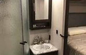 2018 Forest River RV Surveyor 33KRETS