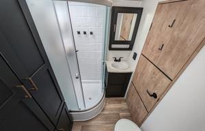 Outback: Chef's kitchen, King bed, 3 slides, Solar