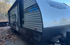 2021 Salem Cruise Lite 28VBXL RV rental photo 2