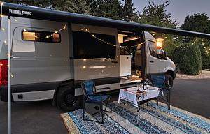 2022 Activan Mercedes-Benz 2500 Sprinter 170 4X4