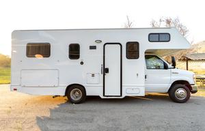 2019- 23ft-Fully stocked- easy to drive