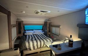 The Labrador Lodge – Pet-Friendly, Off-Grid Camper