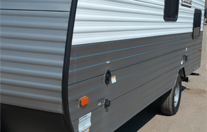 2024 Coleman Lantern 17b RV rental photo 2