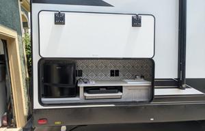 E&L's Furry Friendly Camper