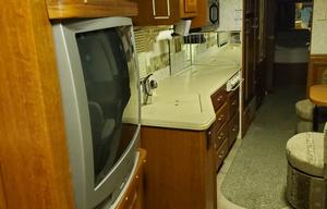 2003 Coachman Cross Country Elite 376DS