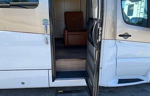 2020 Regency Ultra Brougham 25MB
