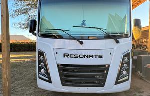 Top of the line 2024 Pet Friendly RV