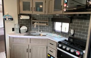 2021 Keystone RV Hideout 29DFSWE RV rental photo 6