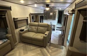 2021 Forest River RV Salem Hemisphere 372RD RV rental photo 8