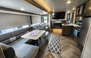 Clubhouse - Ultimate Family Camper