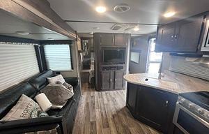Finger Lakes RV Rentals Easy Go'n