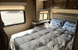 2019 Thor Motor Coach Freedom Traveler 24HE