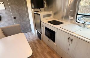 Bambino - Cozy 2024 Airstream Bambi 22FB