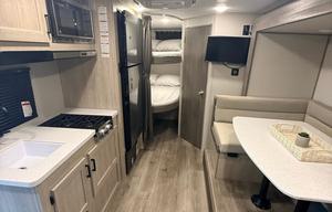 2026 Coachmen RV Catalina Summit Series 7 184BHSX RV rental photo 8