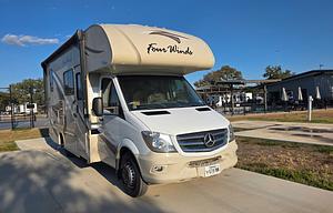 Meet "Lucy" 2018 Thor Four Winds SMTX1826