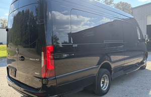 Luxury Off-Grid Sprinter Ultimate Freedom/Comfort