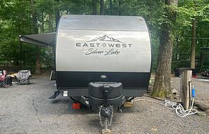 Retreat – The Ultimate Camper for Large Groups