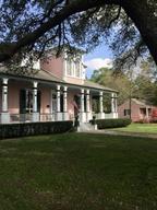 Poche Plantation