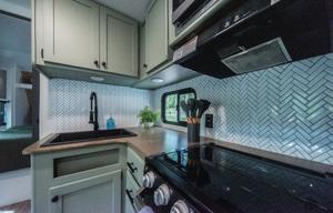 Gorgeously remodeled 2019 Aspen Trail Camper