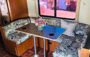 2011 Jamboree Sport 25G RV rental photo 13