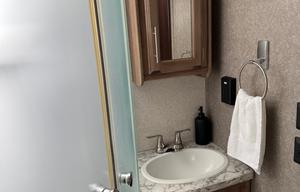 2018 Jayco White Hawk 29FLS RV rental photo 13