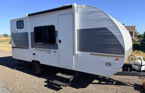 Easy Camping - BRAND NEW