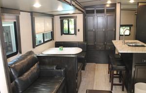 2020 Coachmen RV Spirit Ultra Lite 3379BH