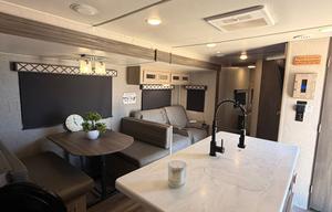 2020 Coachmen RV Freedom Express Liberty Edition