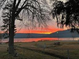 South Sauty Creek Resort