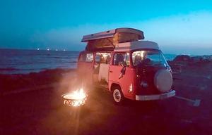 "RELL SUNN" Classic Volkswagen Pop Top Camper Van