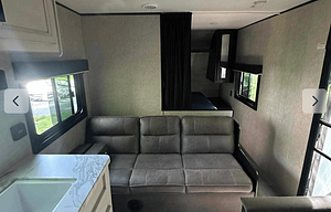 2022 Jayco Jay Flight SLX 8 264BH RV rental photo 7