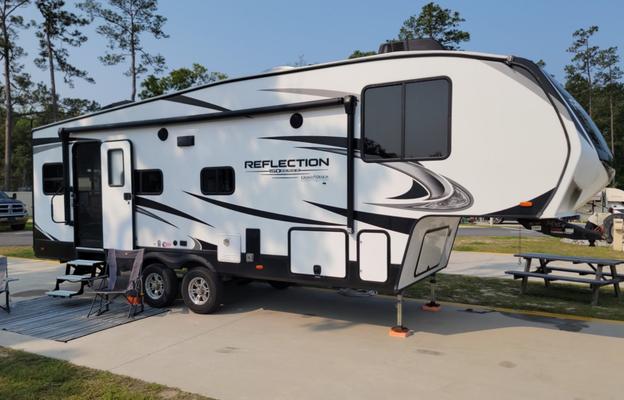 Family-friendly RV near NC beaches with delivery