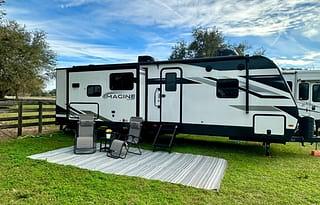 RV stationary rental in a 20 acres Farm