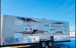 2019  24’ RV Grand Castle by Ice Castle