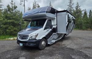 2016 Forest River RV Forester MBS 2401W