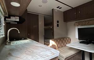 2018 Keystone RV Hideout 192LHS RV rental photo 9