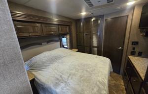 2 Baths, Washer/Dryer, 2 A/Cs, King Bed, Sleeps 6