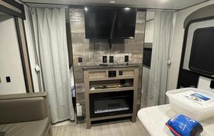 2021 Keystone Hideout Bunkhouse Sleeps 7-8
