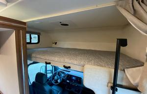 Mercedes Winnebago Vita - Luxury and Comfort