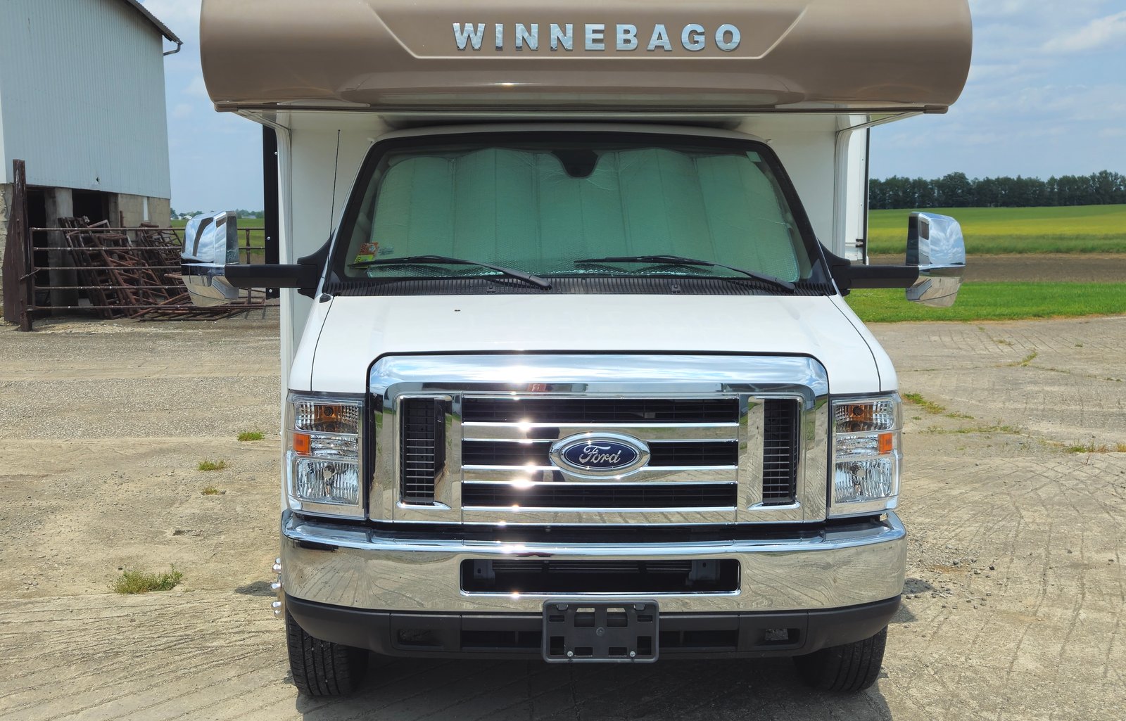 2019 Winnebago Minnie Winnie 22M