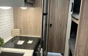 Minnie Winnie FLX | Solar Bunkhouse | Sleeps 6!