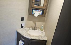Family & Pet-Friendly Bunkhouse | Delivery Only