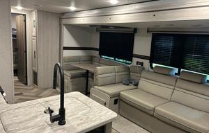 2024 Zinger ZR290KB RV rental photo 13