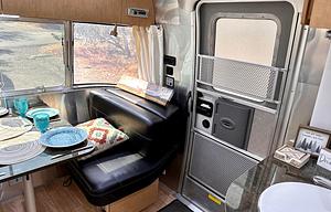 Airstream Flying Cloud 23D